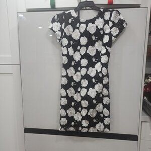 Sam Edelman Black & White Rose Embroidered Cap Sleeve Mini Dress Size 4